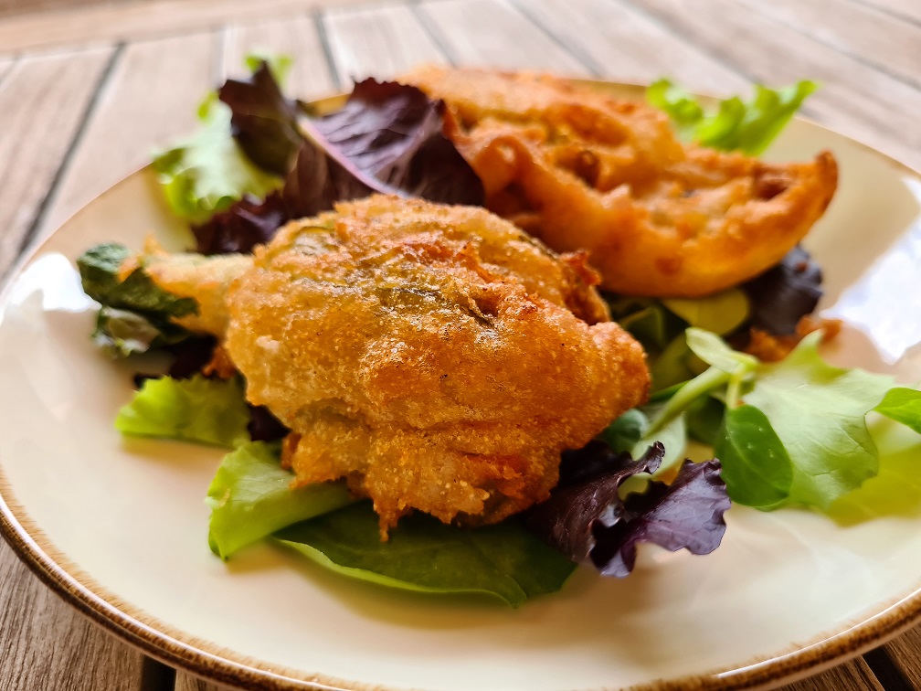 Fiori di zucchina in tempura