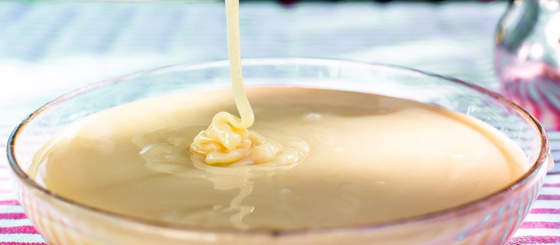 latte di mandorla denso